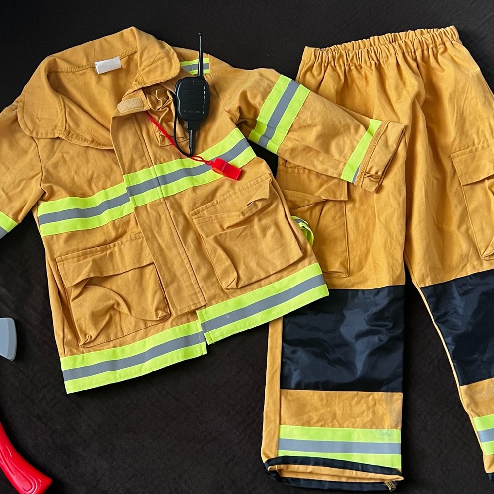 Fireman Costume size 5/6